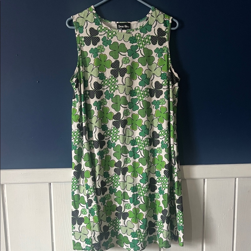 St. Patrick’s day Shamrock dress sz L
